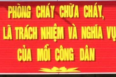 4/10- Hưởng ứng ” ngày toàn dân PCCC”. Nhà trường cảm ơn thầy Y Yai  Niê- PHT và bảo vệ Y Phi Bya đã thực hiện thành công bài tuyên truyền đến toàn thể CB-GV-NV và các em học sinh!