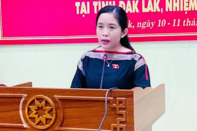 Cô Lê Thị Thanh Xuân là một người lãnh đạo luôn quan tâm  đến ngành giáo dục tỉnh nhà Cô là ứng cứ viên Đại biểu Quốc hội khoá XV; đơn vị bầu cử số 2.